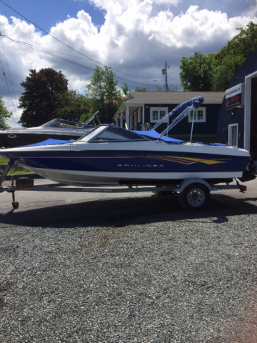 2007Bayliner175-3.JPG